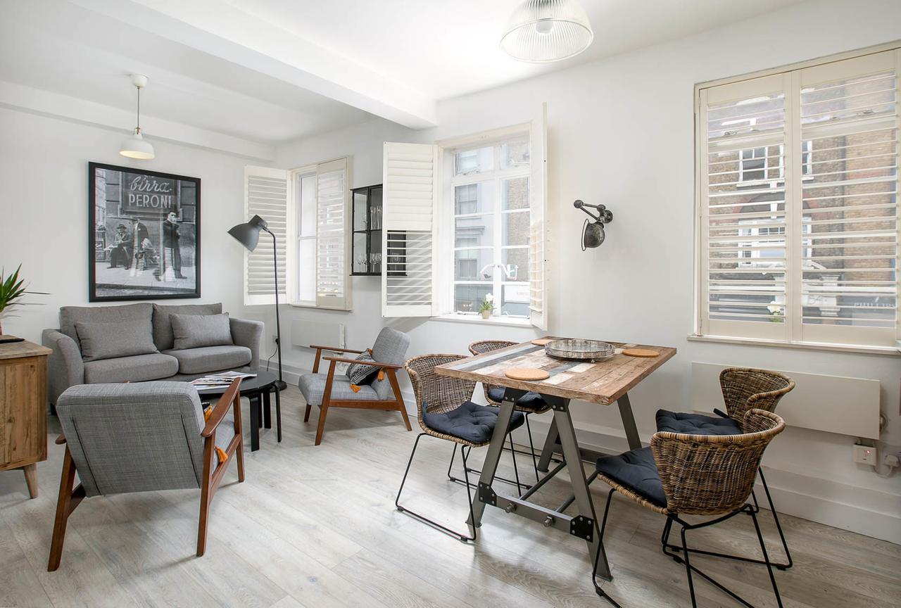 Lovely Maisonette - Goodge Street 55 Londra