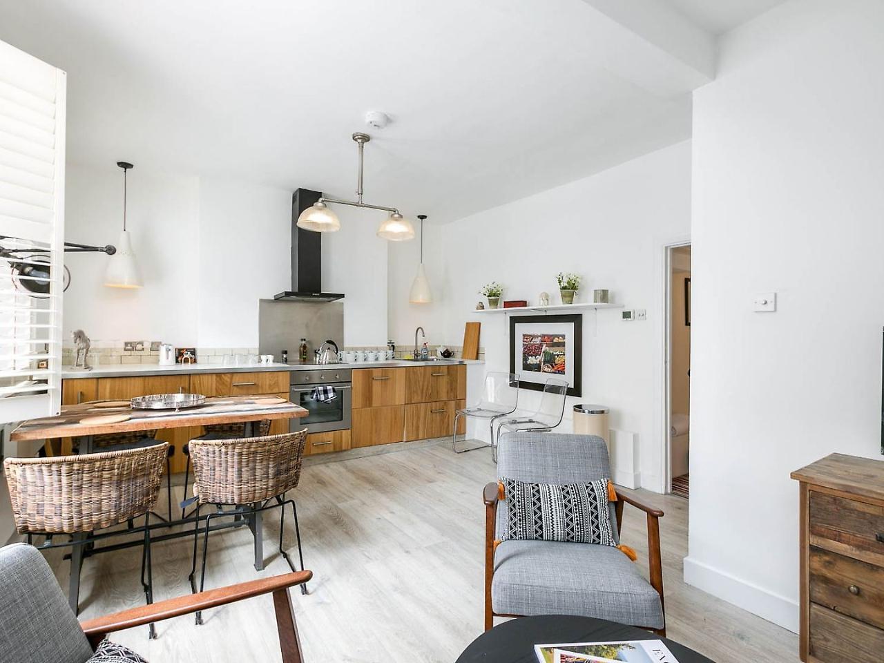 Lovely Maisonette - Goodge Street 55 Appartamento
